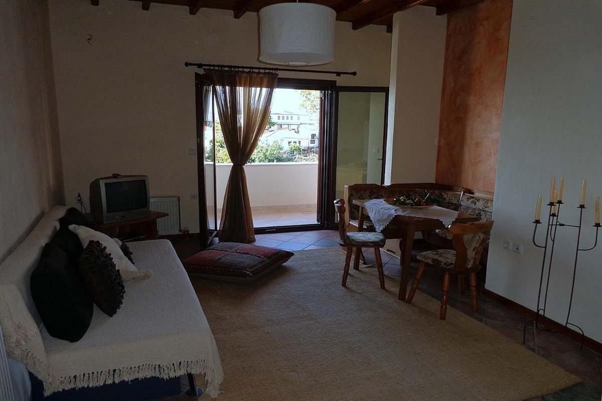 Klio Guesthouse Portariá Extérieur photo